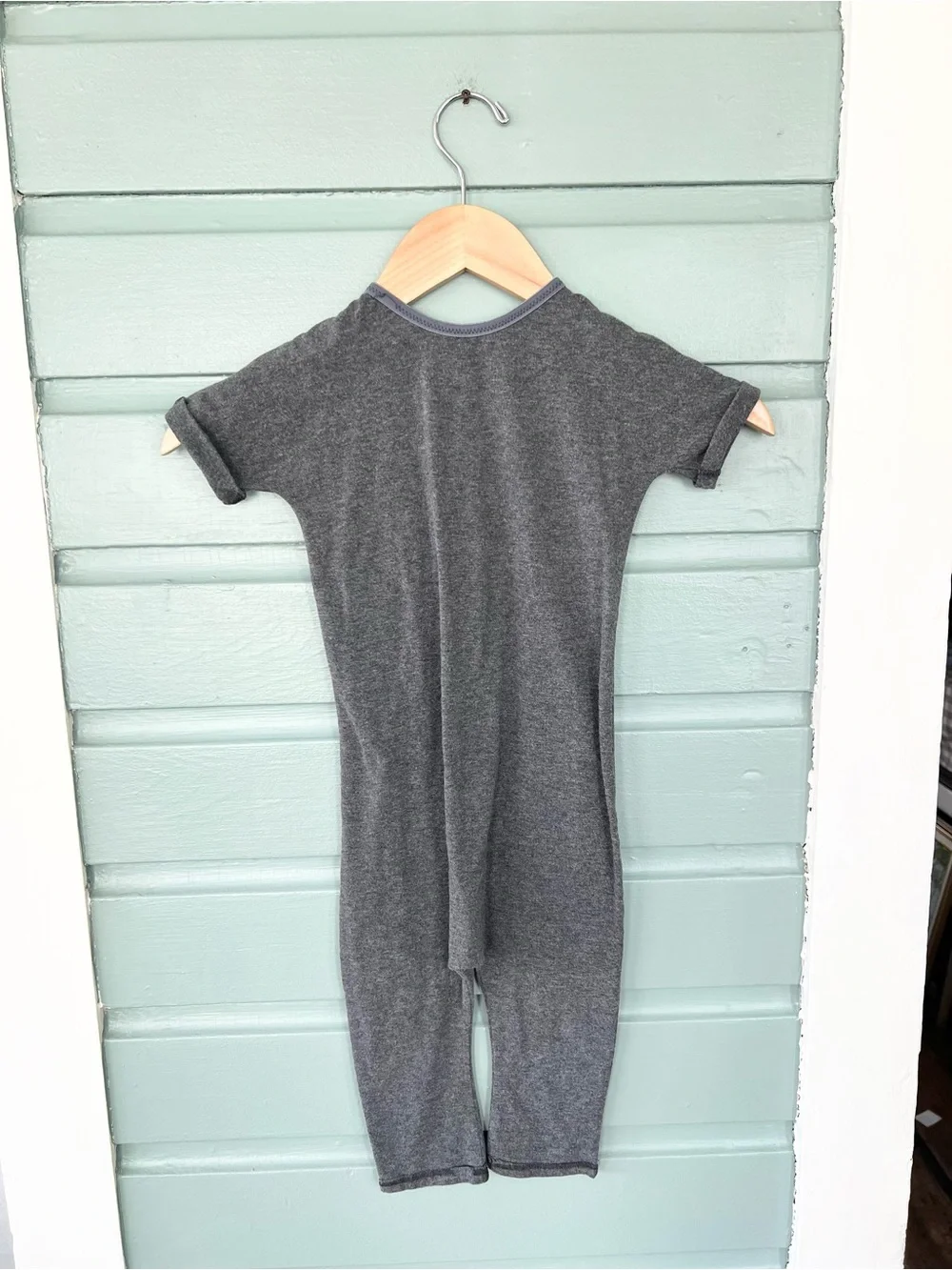 Rags kids unisex one piece jumpsuit size 3T 4T fall grey white duh graphic